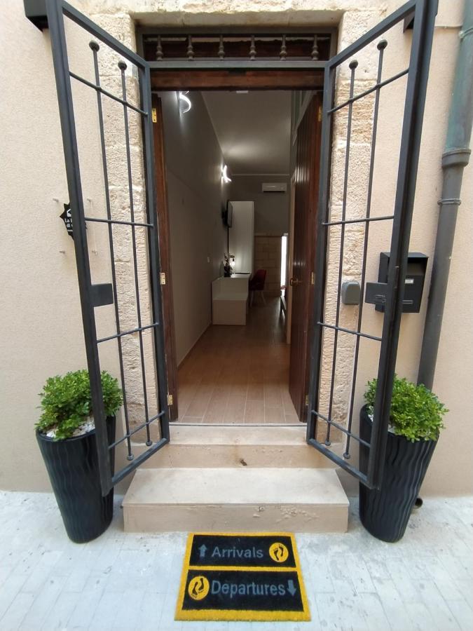 La Punta Di Ortigia Holiday Home Siraküza Dış mekan fotoğraf