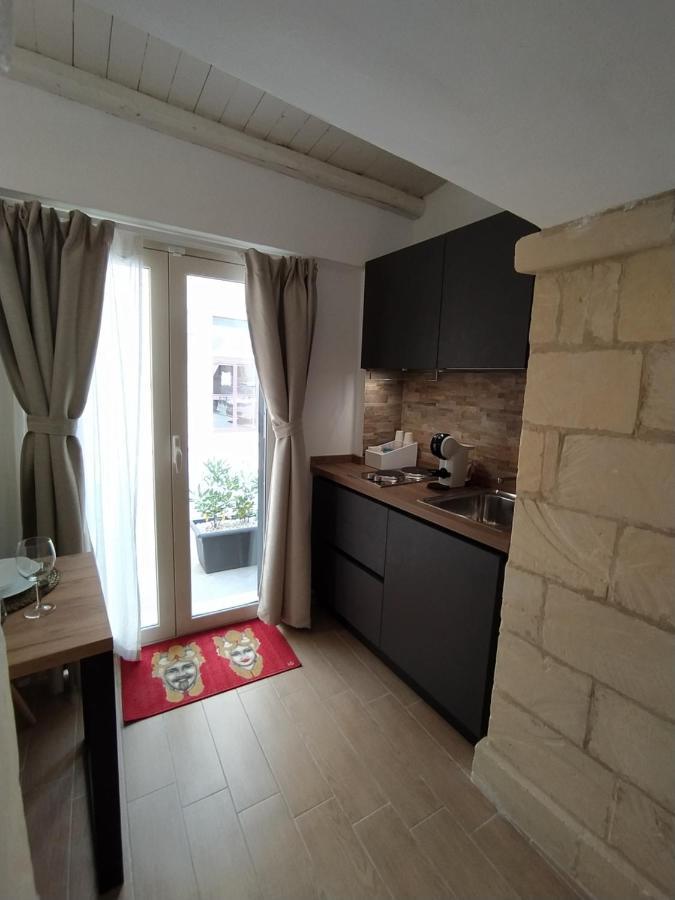 La Punta Di Ortigia Holiday Home Siraküza Dış mekan fotoğraf