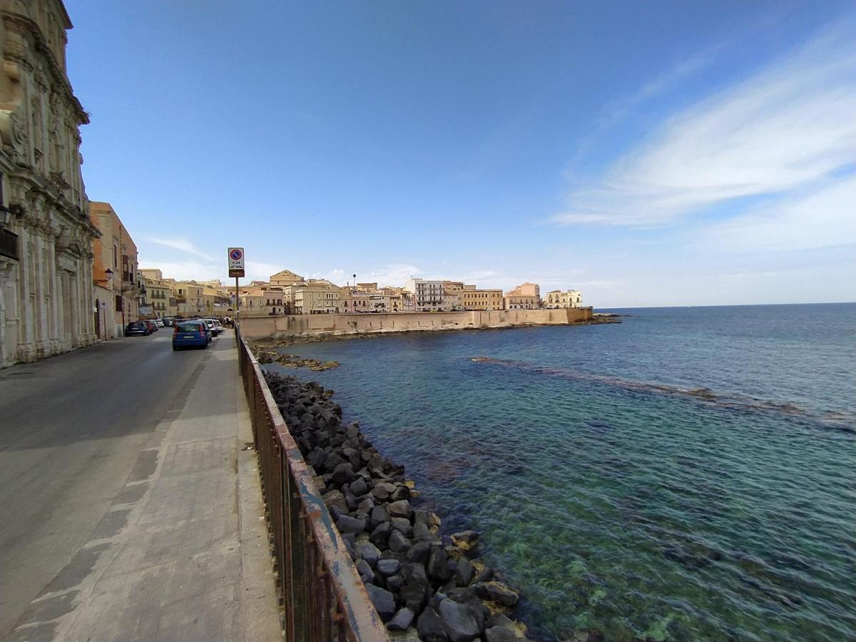 La Punta Di Ortigia Holiday Home Siraküza Dış mekan fotoğraf